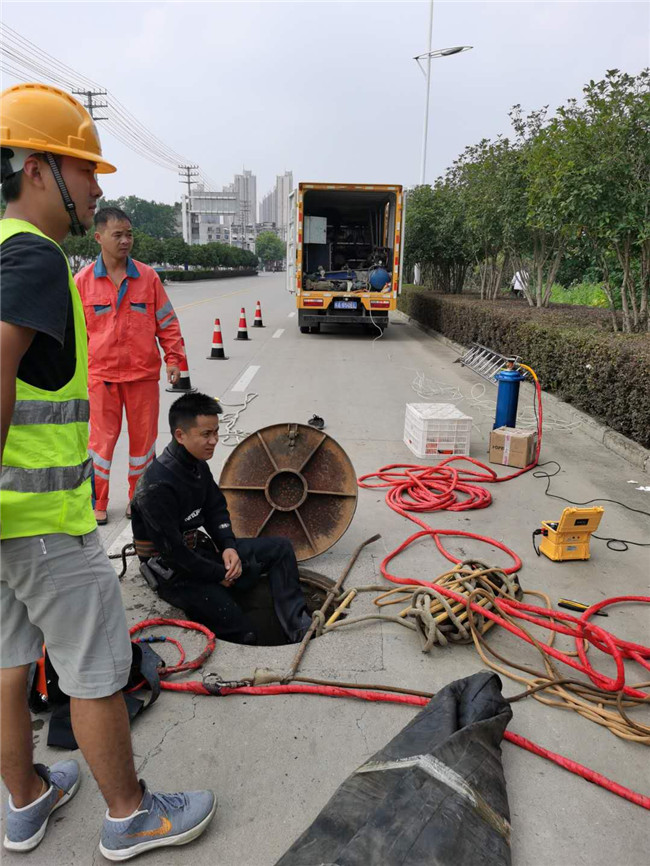 兴庆翻衬法管道修复技术主要工序