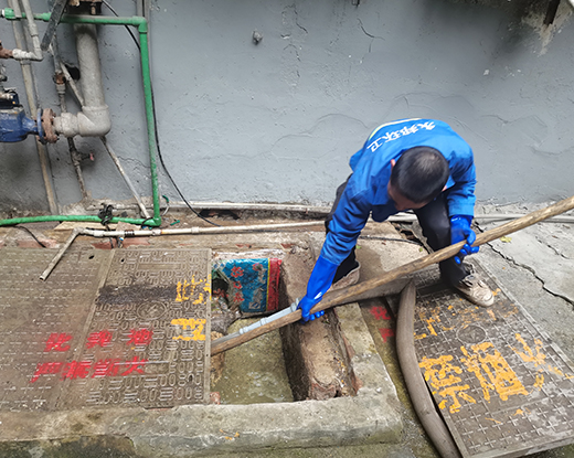 兴庆清掏化粪池